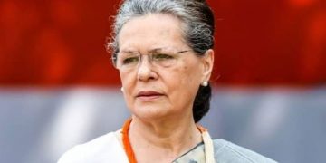 സോണിയാ ഗാന്ധി ആശുപത്രി വിട്ടു , വീട്ടിൽ വിശ്രമം തുടരും