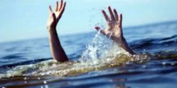 ഭക്ഷണം കഴിച്ച് കൈ കഴുകുന്നതിനിടെ ഹൗസ് ബോട്ടിൽ നിന്ന് കായലില്‍ വീണു ; വിനോദ സഞ്ചാരിയുടെ മൃതദേഹം കണ്ടെത്തി