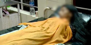 വീടിന് ഭീഷണിയായി മണ്ണെടുപ്പ് ചോദ്യം ചെയ്ത യുവതിക്ക് ക്രൂര മര്‍ദ്ദനം ; കേസെടുത്ത് പോലീസ്