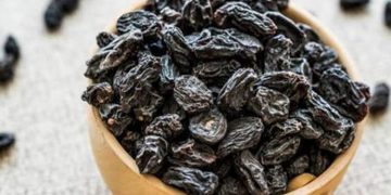 വായ വൃത്തിയായി സൂക്ഷിക്കാനും ചര്‍മ്മം ഭംഗിയാക്കാനും പതിവായി കഴിക്കേണ്ടത്…