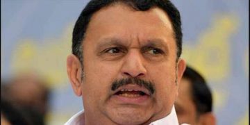 ധാർഷ്ട്യത്തിന് കിട്ടിയ തിരിച്ചടി ; തോൽവിയുടെ പേരിൽ മുഖ്യമന്ത്രി രാജിവയ്ക്കേണ്ടതില്ല – കെ.മുരളീധരൻ