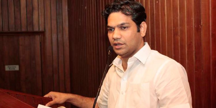 ധാർഷ്ട്യത്തിനും ധിക്കാരത്തിനും ഏറ്റ തിരിച്ചടി : ഹൈബി ഈഡൻ