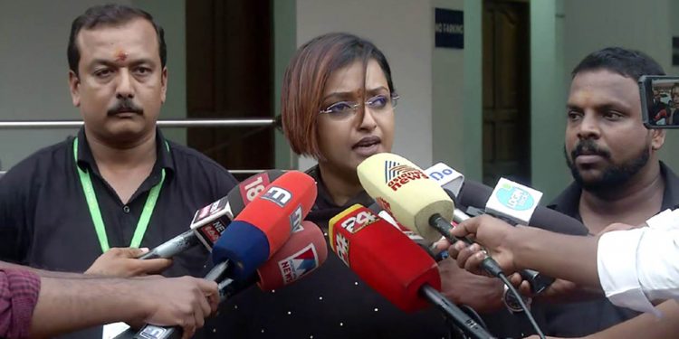 രാഷ്ട്രീയ വിവാദമുയർത്തി വീണ്ടും സ്വപ്ന; വെളിപ്പെടുത്തൽ ഏറ്റുപിടിച്ച് പ്രതിപക്ഷവും