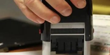 10 രാജ്യങ്ങളിലെ പൗരന്മാര്‍ക്ക് കുവൈത്തില്‍ വിസ നിഷേധിക്കാന്‍ ശുപാര്‍ശ