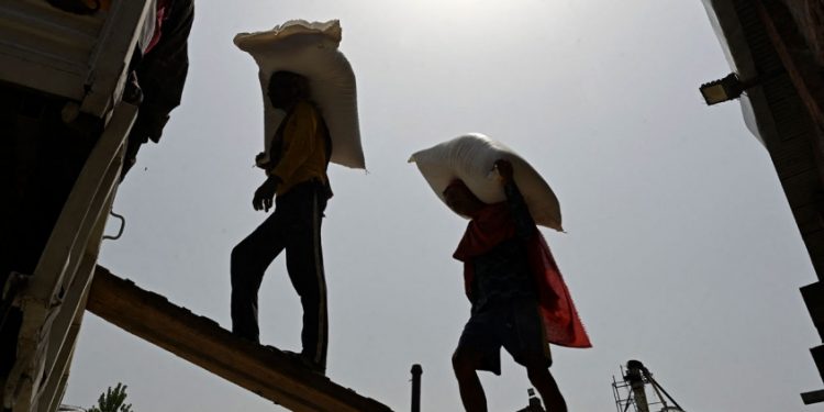 ‘1.7 ദശലക്ഷം ടൺ ഗോതമ്പ് ഇന്ത്യൻ തുറമുഖങ്ങളിൽ കെട്ടിക്കിടക്കുന്നു’