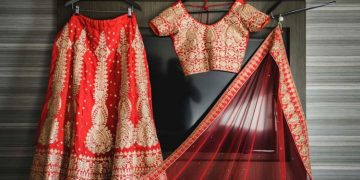 വിവാഹവസ്ത്രം നശിച്ചു പോകാതെ കാലങ്ങളോളം സൂക്ഷിക്കാം  ; ടിപ്സ്