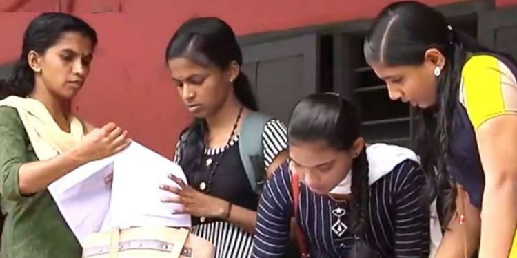 പ്ലസ് വൺ പ്രവേശനം: ട്രയൽ അലോട്ട്മെന്റ് വ്യാഴാഴ്ച, ആദ്യ പ്രവേശനപ്പട്ടിക ഓഗസ്റ്റ് 3ന്