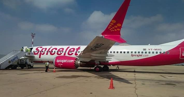 സ്പൈസ് ജെറ്റ് വിമാനക്കമ്പനിക്ക് ഡിജിസിഎ കാരണം കാണിക്കൽ നോട്ടീസ് നൽകി