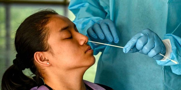 കോവിഡ് കേസുകൾ കൂടുന്നു ; കേരളം ഉൾപ്പെടെ 7 സംസ്ഥാനങ്ങൾക്ക് മുന്നറിയിപ്പ്