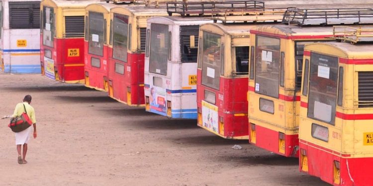 കെഎസ്ആർടിസിക്ക് ഡീസൽ വാങ്ങാൻ 20 കോടി; തുക 4 ദിവസത്തിനകം