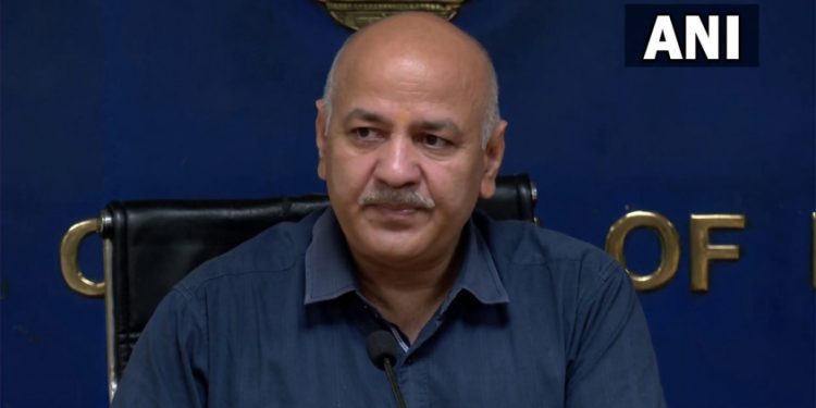 സിസോദിയുടെ വസതിയിൽനിന്ന് പെൻസിലും ജ്യോമെട്രി ബോക്സും മാത്രമേ കിട്ടൂ: എഎപി