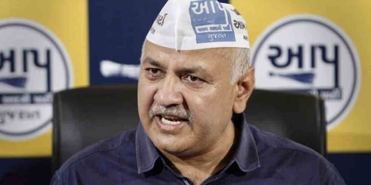 ഡല്ഹി ഉപമുഖ്യമന്ത്രി ഉള്പ്പെട്ട അഴിമതിക്കേസ്: പ്രതിപ്പട്ടികയിൽ മലയാളികളും