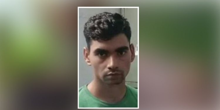 ഭാര്യ നാട്ടില്‍ പോയപ്പോള്‍ പതിനേഴുകാരിയെ പീഡിപ്പിച്ച് ഗർഭിണിയാക്കി; നേവി ഉദ്യോഗസ്ഥൻ അറസ്റ്റിൽ