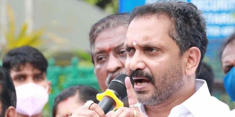 ‘ഐഎൻഎല്ലിന് പോപ്പുലർ ഫ്രണ്ട് ബന്ധം; മന്ത്രി ദേവർകോവിലിനെ പുറത്താക്കണം’