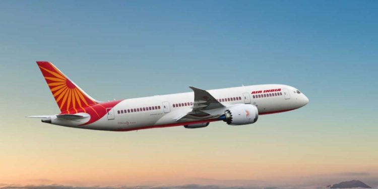 റദ്ദാക്കിയ എയർ ഇന്ത്യ വിമാനം കണ്ണൂരിൽ നിന്ന് ഡൽഹിയിലേക്ക് തിരിച്ചു