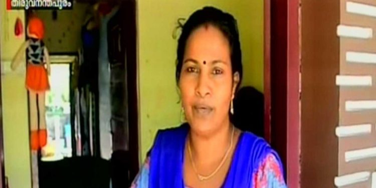 ജിതിനെ പ്രതിയാക്കിയത് സിപിഎം നിർദേശപ്രകാരമെന്ന് അമ്മ; പൊലീസിനെതിരെ ജിതിന്റെ ഭാര്യ