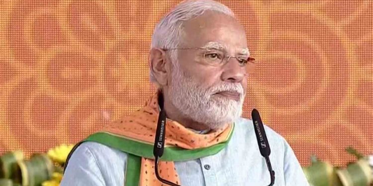 എല്ലാ പിറന്നാളിനും അമ്മയെ കാണാറുണ്ട്, പക്ഷേ, ഇത്തവണ…; സങ്കടത്തോടെ മോദി