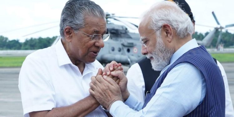 മുഖ്യമന്ത്രിയുടെ കൈ ചേർത്തു പിടിച്ച് യാത്ര പറഞ്ഞ് പ്രധാനമന്ത്രി