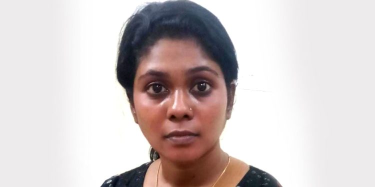 സർക്കാർ ജീവനക്കാരി ചമഞ്ഞ് ജോലി വാഗ്ദാനം ചെയ്തു; ലക്ഷങ്ങൾ തട്ടിയ യുവതി പിടിയിൽ