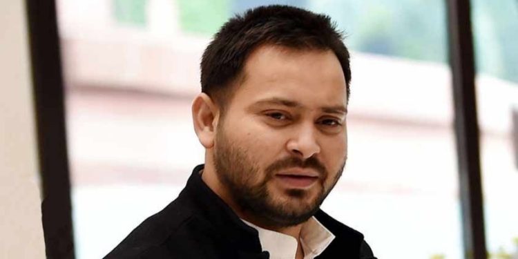 ഐആർസിടിസി അഴിമതി: തേജസ്വി യാദവ് നേരിട്ട് ഹാജരാകണം; സിബിഐ കോടതി