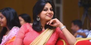 സ്വകാര്യ ടെലികോം കമ്പനി ജീവനക്കാരന്‍ പൂട്ടിയിട്ടതായി അന്ന രാജന്‍; ക്ഷമാപണത്തില്‍ ഒത്തുതീര്‍പ്പ്