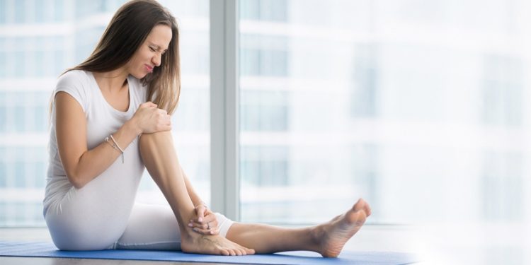 മുട്ടു വേദനയ്ക്കു പിന്നിലുണ്ട് ഈ കാരണങ്ങൾ; പ്രതിരോധിക്കാൻ അറിയേണ്ടത്