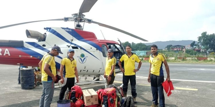 ഉത്തരാഖണ്ഡിലെ ദണ്ഡ കൊടുമുടിയിൽ ഹിമപാതം; വിദ്യാർഥികൾ കുടുങ്ങിക്കിടക്കുന്നു