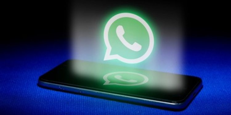 ദീപാവലിക്ക് ശേഷം പഴയ ഐഫോണുകളിൽ വാട്സാപ് നിലച്ചേക്കും; ചെയ്യാവുന്നത് ഇതാണ്