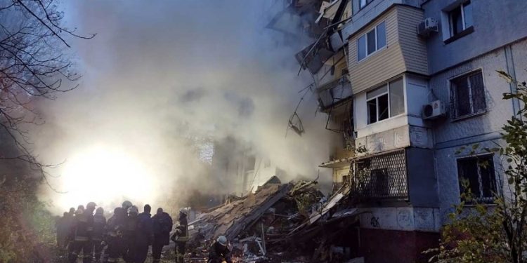 സാപൊറീഷ്യയിൽ മിസൈൽ ആക്രമണം; 17 മരണം, 9 ദിവസത്തിനിടെ ഇവിടെ മാത്രം മരിച്ചത് 60 പേർ