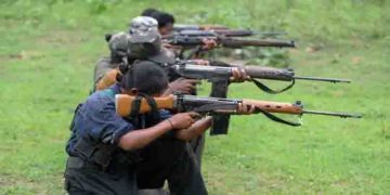 പൊലീസ് ഏറ്റുമുട്ടലിൽ രണ്ട് മാവോയിസ്റ്റുകൾ കൊല്ലപ്പെട്ടു