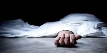 ‘ഭാര്യയെയും ബന്ധുക്കളേയും പാഠം പഠിപ്പിക്കണം’; ആത്മഹത്യക്കുറിപ്പ് എഴുതി വാങ്ങി മകളെ കൊലപ്പെടുത്തി പിതാവ്