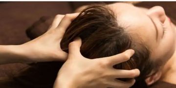 ആഴ്ചയിൽ ഒരിക്കൽ എണ്ണ ഉപയോഗിച്ച് തലയോട്ടിയിൽ മസാജ് ചെയ്യുന്നത് കൊണ്ടുള്ള ​ഗുണം ഇതാണ്