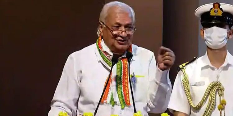 ഗവർണറുടെ നോട്ടീസിന് മറുപടി നൽകാനുള്ള സമയം ഇന്ന് അവസാനിക്കും; വിസിമാരുടെ ഹർജി ഹൈക്കോടതിയിൽ