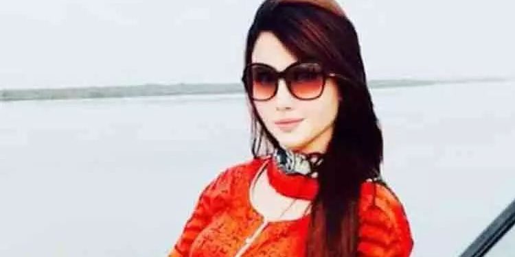 ട്വന്റി20 ലോകകപ്പി​ൽ ഇന്ത്യയെ തോൽപിച്ചാൽ സിംബാബ്‍വെക്കാരനെ വിവാഹം കഴിക്കും -പാക് നടി