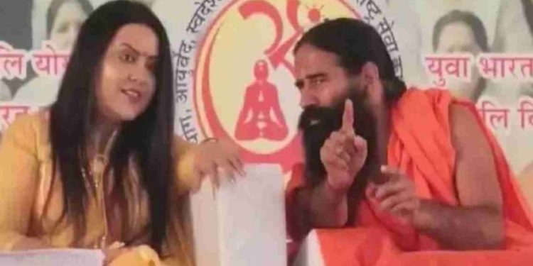 ‘സ്ത്രീകൾ വസ്ത്രമൊന്നും ധരിച്ചില്ലെങ്കിലും സുന്ദരികൾ’: വിവാദ പ്രസ്താവനയുമായി ബാബാ രാംദേവ്