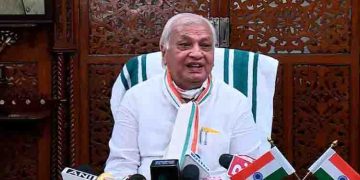 ഗവർണർക്കെതിരെ സമരപരമ്പരയുമായി എല്‍ഡിഎഫ്, വീടുകളില്‍ പ്രചാരണം, ഒരുലക്ഷംപേര്‍ പങ്കെടുക്കുന്ന രാജ്ഭവന്‍ ഉപരോധം