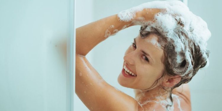 തണുപ്പുകാലത്ത് തണുത്തവെള്ളത്തിലെ കുളി ഒഴിവാക്കാം; കാരണമിതാണ്