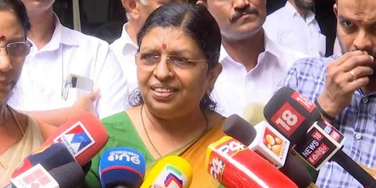 മെ‍‍ഡിക്കൽ കോളജ് വനിതാ ഹോസ്റ്റലിൽ സമയനിയന്ത്രണം പാടില്ല: വനിതാ കമ്മിഷന്‍