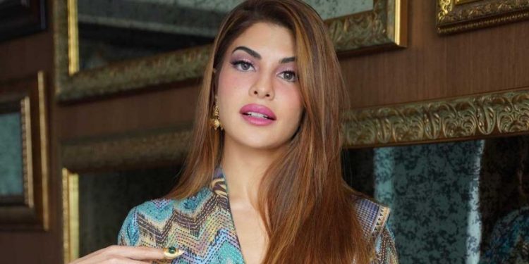 ‘ജാക്വിലിനെ എന്തുകൊണ്ട് അറസ്റ്റ് ചെയ്തില്ല? ആളെ നോക്കിയാണോ അറസ്റ്റ്?’: ഇഡിയോട് കോടതി