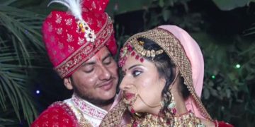 വിദ്യാർഥിനിയുമായി പ്രണയം; വിവാഹം കഴിക്കാൻ ലിംഗമാറ്റം നടത്തി അധ്യാപിക