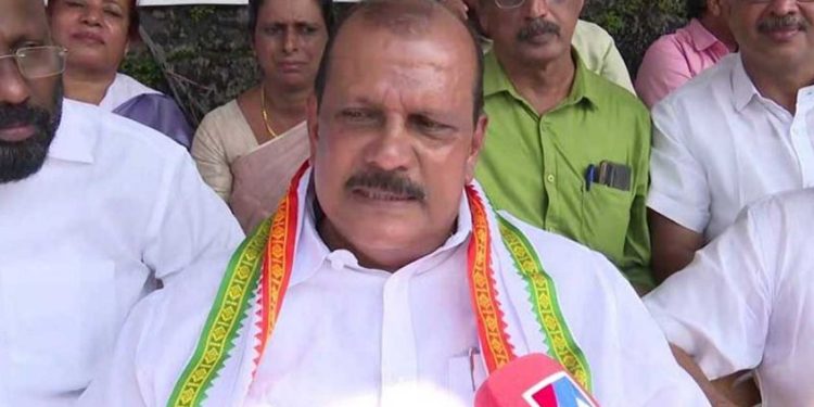 റബറിന്റെ താങ്ങുവില 250 രൂപയാക്കണം: ഉപവാസ സമരവുമായി പി.സി.ജോർജ്