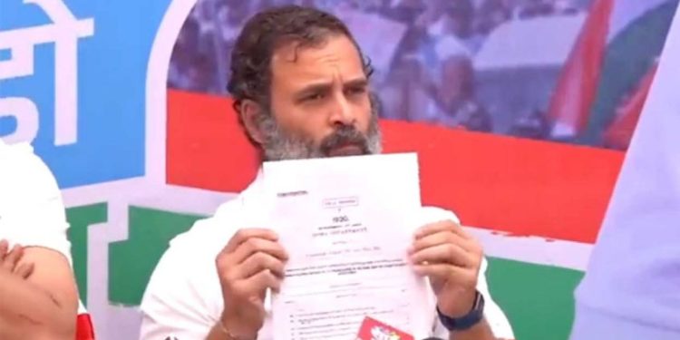 രാഹുലിന്റെ ‘സവർക്കർ പരാമർശം’: സഖ്യം വിടാൻ ഉദ്ധവ്?; ജന്മനാട്ടിൽ പ്രതിഷേധം