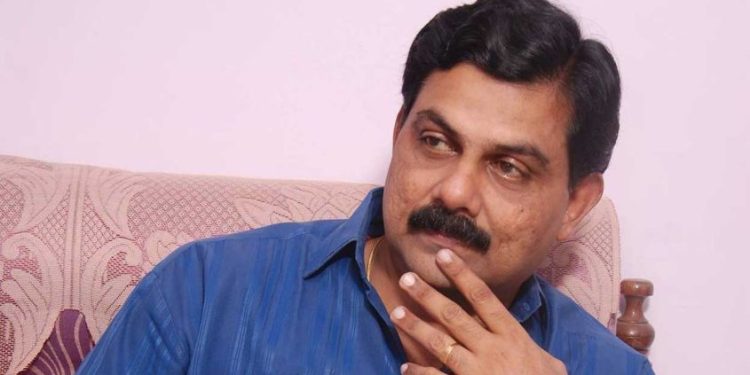 സാഹിത്യകാരൻ സതീഷ് ബാബു പയ്യന്നൂർ അന്തരിച്ചു
