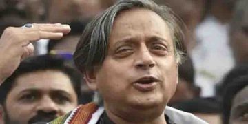 ‘വിലക്കിയിട്ടും കോണ്‍ഗ്രസിനെ ഇഷ്ടപ്പെടുന്നവർ കേൾക്കാനെത്തി’; വിവാദം പാര്‍ട്ടി അന്വേഷണം നടക്കട്ടെയെന്ന് തരൂർ