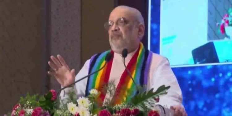 കർണാടക നിയമസഭാ തിരഞ്ഞെടുപ്പ്: നിർണായക നീക്കങ്ങളുമായി അമിത് ഷാ