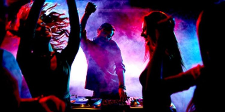 പുതുവർഷം ലഹരിയിൽ ഒഴുക്കേണ്ട; ആഘോഷങ്ങൾക്ക് പൊലീസിന്റെ കർശന മാർഗരേഖ