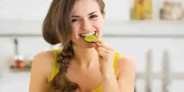 ചര്‍മ്മത്തിന്‍റെ ആരോഗ്യത്തിന് കഴിക്കാം ഈ പച്ചക്കറികളും പഴങ്ങളും…