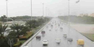 ഒമാനില്‍ ബുധനാഴ്ച വരെ മഴയ്ക്കും കാറ്റിനും സാധ്യത