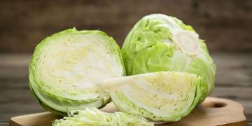 കാബേജ് കഴിക്കുന്നത് കൊണ്ടുള്ള ആരോ​ഗ്യ​ഗുണങ്ങൾ പലതാണ്