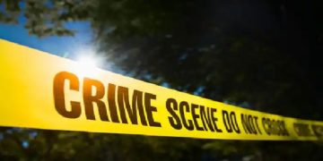 പ്രണയവിവാഹം അപമാനമായി; 17-കാരിയെ അച്ഛനും അമ്മാവനും ചേർന്ന് തൂക്കിക്കൊന്നു, മൃതദേഹം കത്തിച്ചുകളഞ്ഞു